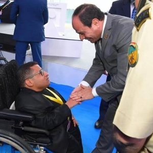 الرئيس السيسيى يكرم أحمد رأفت