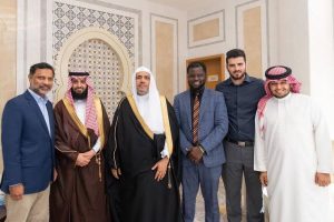 ناشيرو خلال زيارته المملكة العربية السعودية