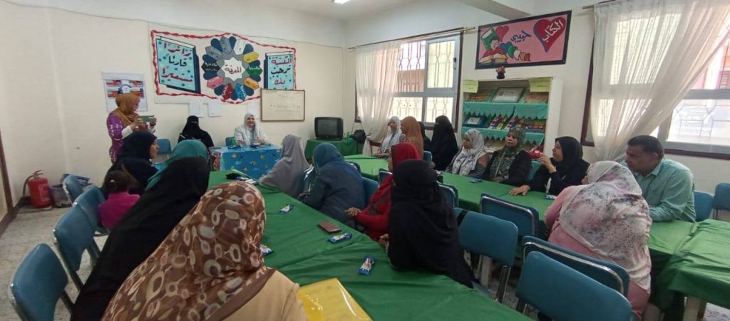 محاضرة موسعة بعنوان ۫«دور الأسرة في التأهيل النفسي والاجتماعي للأبناء ذوي الإعاقة