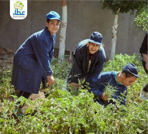 بعض المستفيدين من برامج صندوق الاستثمار الخيري لدعم ذوي الإعاقة عطاء