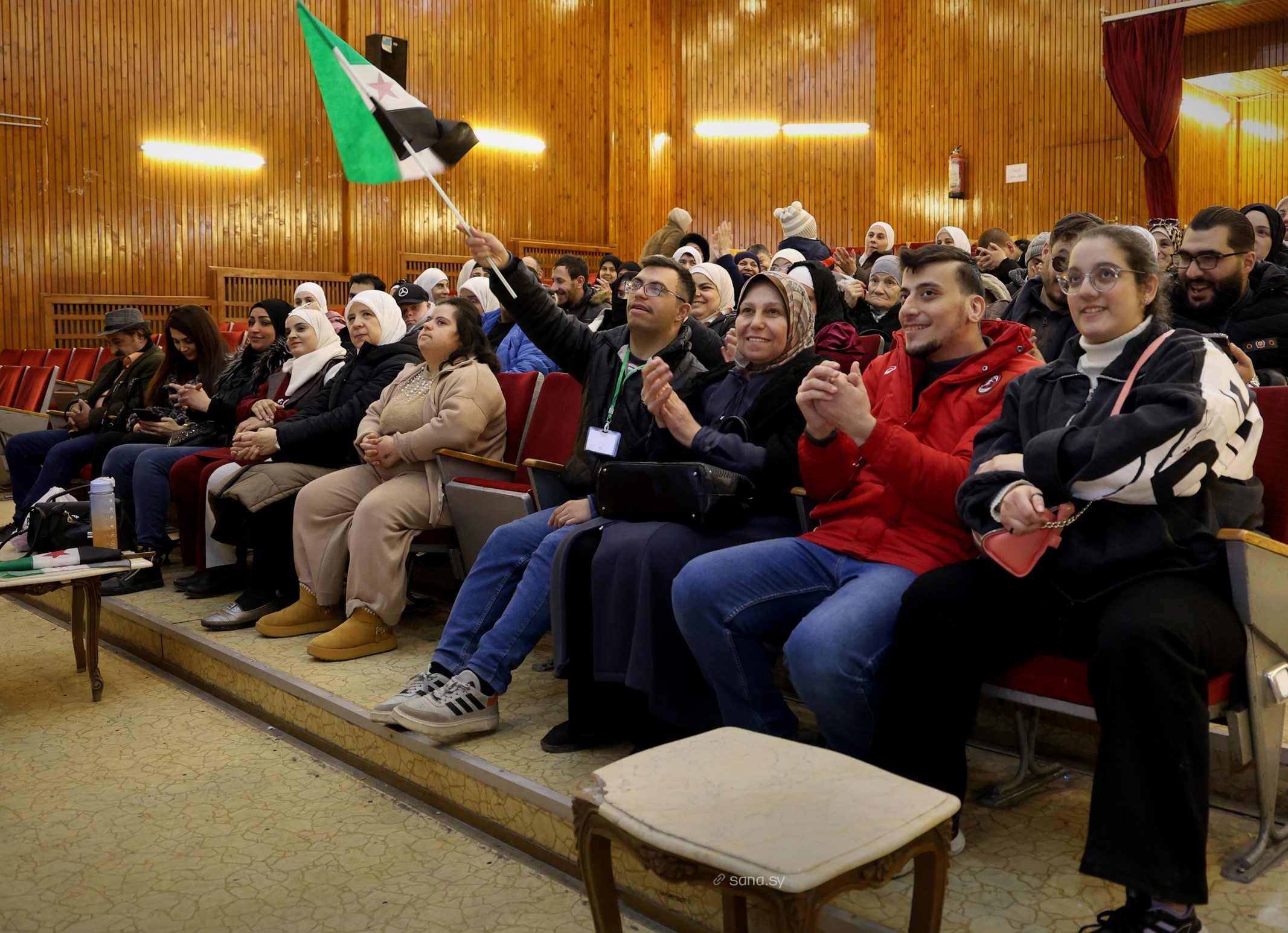 إبداع ذوي الإعاقة فنيا