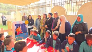 الأطفال الصم