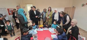 الأطفال الصم