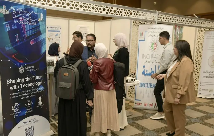 «القبعة الذكية» تتصدر ابتكارات صالون «كونستنتيك» لذوي الإعاقة بالجزائر