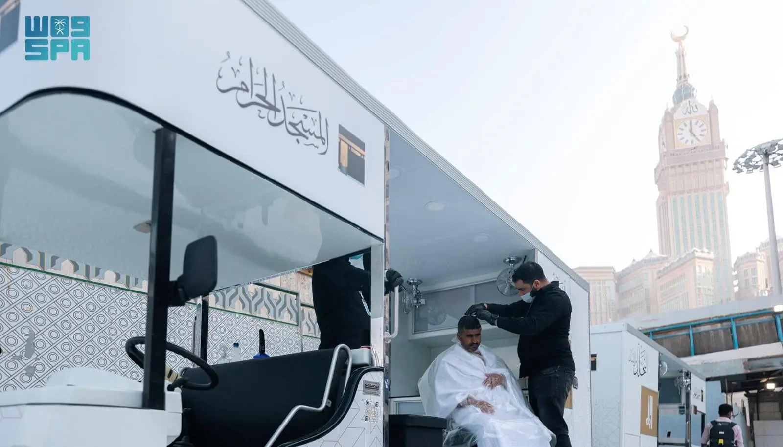 التحلل من النسك مجانًا لذوي الإعاقة في الحرمين