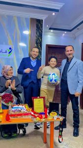 تكريم الأبطال وسط عائلة قادرون