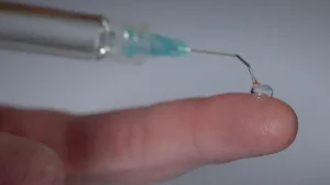 مادة هلامية شفافة تساعد على الرؤية بشكل أفضل