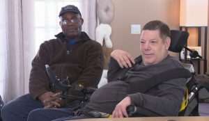 العاصفة الثلجية تحاصر ذوي الإعاقة داخل منازلهم في الولايات المتحدة