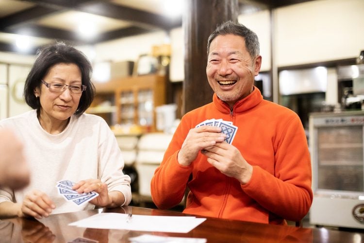 إصابة كبار السن بالإعاقة