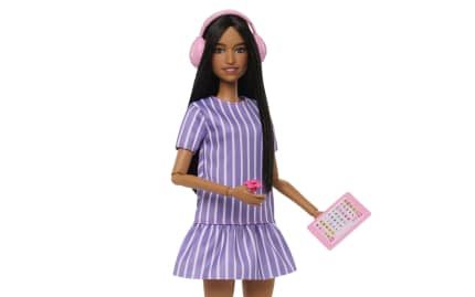 دمية باربي مصابة بالتوحد