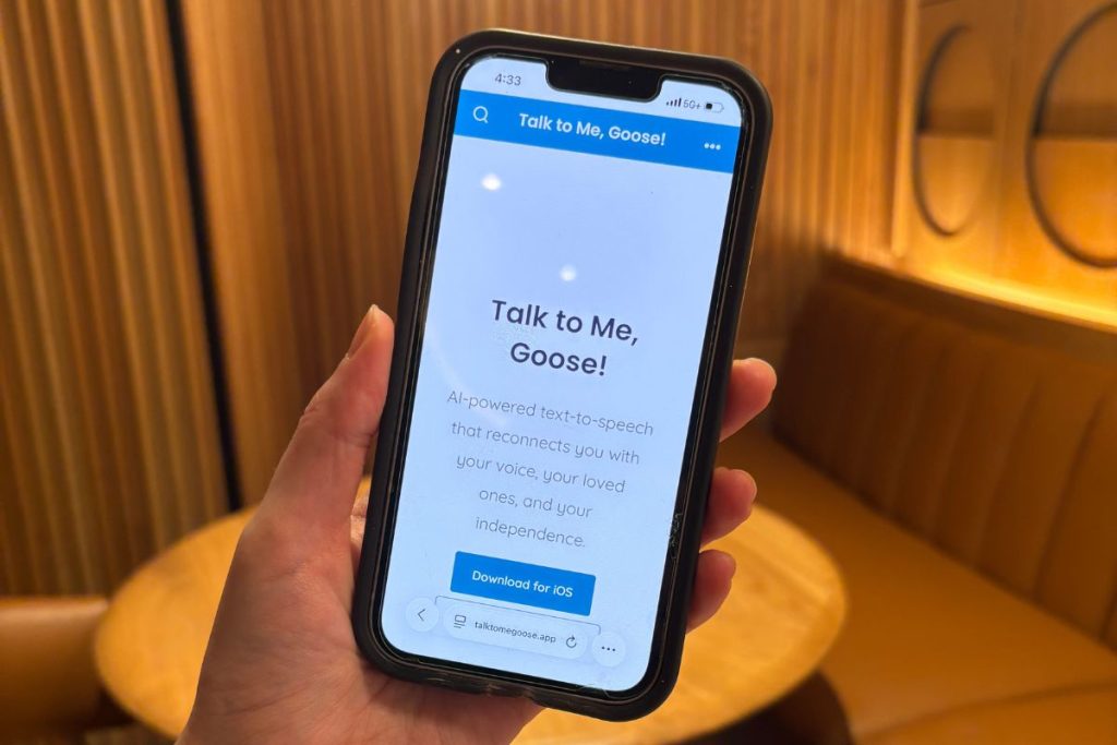 «Talk To Me, Goose» تطبيق أمريكي يعيد صوت الأشخاص ذوي الإعاقة الكلامية