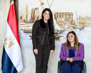 المشاط تستقبل كريم للتأكيد على تمكين ودمج  ذوي الإعاقة ضمن خطة التنمية 