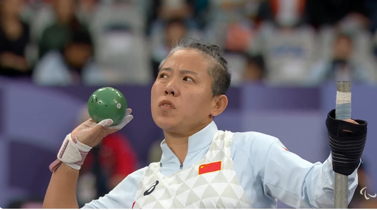 البطلة وو تشينغ